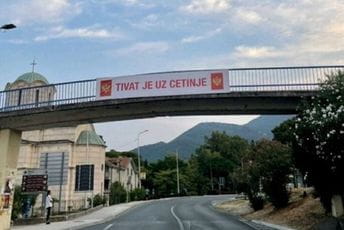 Građani Tivta: Komunalno preduzeće uklonilo transparent podrške Cetinju Građani Tivta: Komunalno preduzeće uklonilo transparent podrške Cetinju