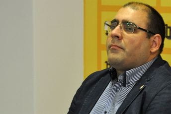 Vučićev poslanik: Dolazim na ustoličenje Vučićev poslanik: Dolazim na ustoličenje