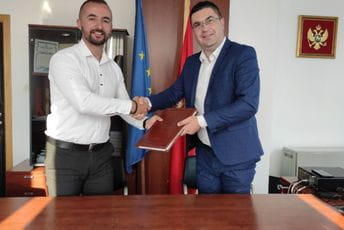 EPCG donira sredstva „Za ljepšu i zdraviju Crnu Goru“ EPCG donira sredstva „Za ljepšu i zdraviju Crnu Goru“