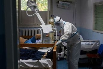 U bolnicama 262 kovid pacijenta U bolnicama 262 kovid pacijenta