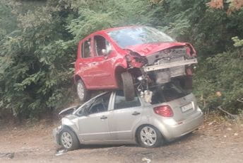 Udes u Sutomoru, jedna osoba lakše povrijeđena Udes u Sutomoru, jedna osoba lakše povrijeđena