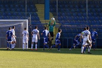 Plavi u nedjelju sa Zetom Plavi u nedjelju sa Zetom