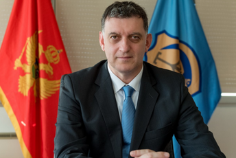 Komnenović: Lisičić bi da kreira atmosferu navodne nestabilnosti, ali činjenice mu ne idu u prilog