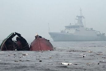Nestalo oko 50 ljudi, strahuje se da su svi stradali Nestalo oko 50 ljudi, strahuje se da su svi stradali