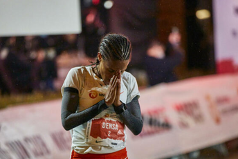 Etiopljanka oborila svjetski rekord u polumaratonu Etiopljanka oborila svjetski rekord u polumaratonu