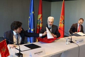 Premijer danas sa vladajućom većinom Premijer danas sa vladajućom većinom