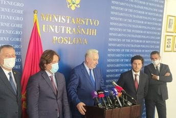 Krivokapić: Neću prisustvovati ustoličenju Joanikija na Cetinju Krivokapić: Neću prisustvovati ustoličenju Joanikija na Cetinju