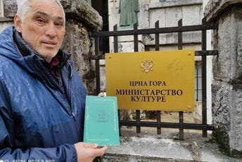 Kaluđerović: Mičite se sa Cetinja, ostvarićete cilj gdje god ustoličili Joanikija Kaluđerović: Mičite se sa Cetinja, ostvarićete cilj gdje god ustoličili Joanikija