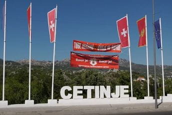 Srpskim medijima dozvoljena mržnja, Cetinjanima ni pravo na svoj grad