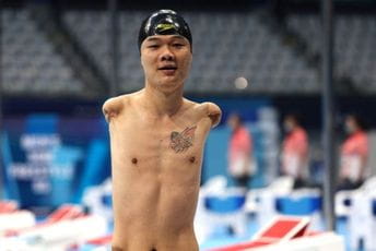 Kineski plivač bez obje ruke osvojio četiri zlatne medalje u Tokiju Kineski plivač bez obje ruke osvojio četiri zlatne medalje u Tokiju