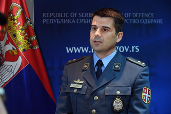 Načelnik Pete uprave BIA ilegalno uveden u Crnu Goru, tokom noći stižu i Kobre? Načelnik Pete uprave BIA ilegalno uveden u Crnu Goru, tokom noći stižu i Kobre?