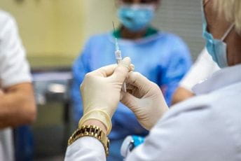 Revakcinisano 41,3 odsto punoljetnog stanovništva Revakcinisano 41,3 odsto punoljetnog stanovništva