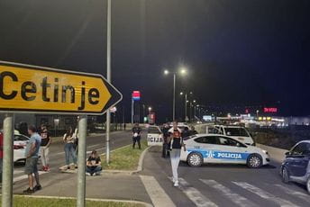 I dalje blokada u Donjoj Gorici (VIDEO) I dalje blokada u Donjoj Gorici (VIDEO)