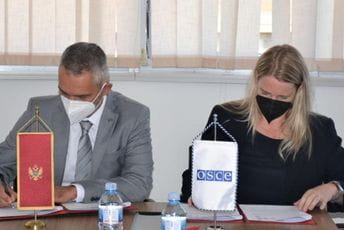 Misija OEBS-a obezbijedila specijalizovanu opremu za crnogorsku policiju Misija OEBS-a obezbijedila specijalizovanu opremu za crnogorsku policiju