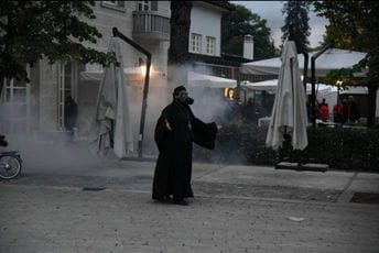 Bojović: Policajce sam zamolio da ne idu na svoj narod, Mićović bezobrazan ili nepametan Bojović: Policajce sam zamolio da ne idu na svoj narod, Mićović bezobrazan ili nepametan