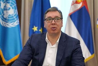 Vučić: Nijesam upravljao procesima u Crnoj Gori, niti se čuo sa Krivokapićem i Abazovićem Vučić: Nijesam upravljao procesima u Crnoj Gori, niti se čuo sa Krivokapićem i Abazovićem