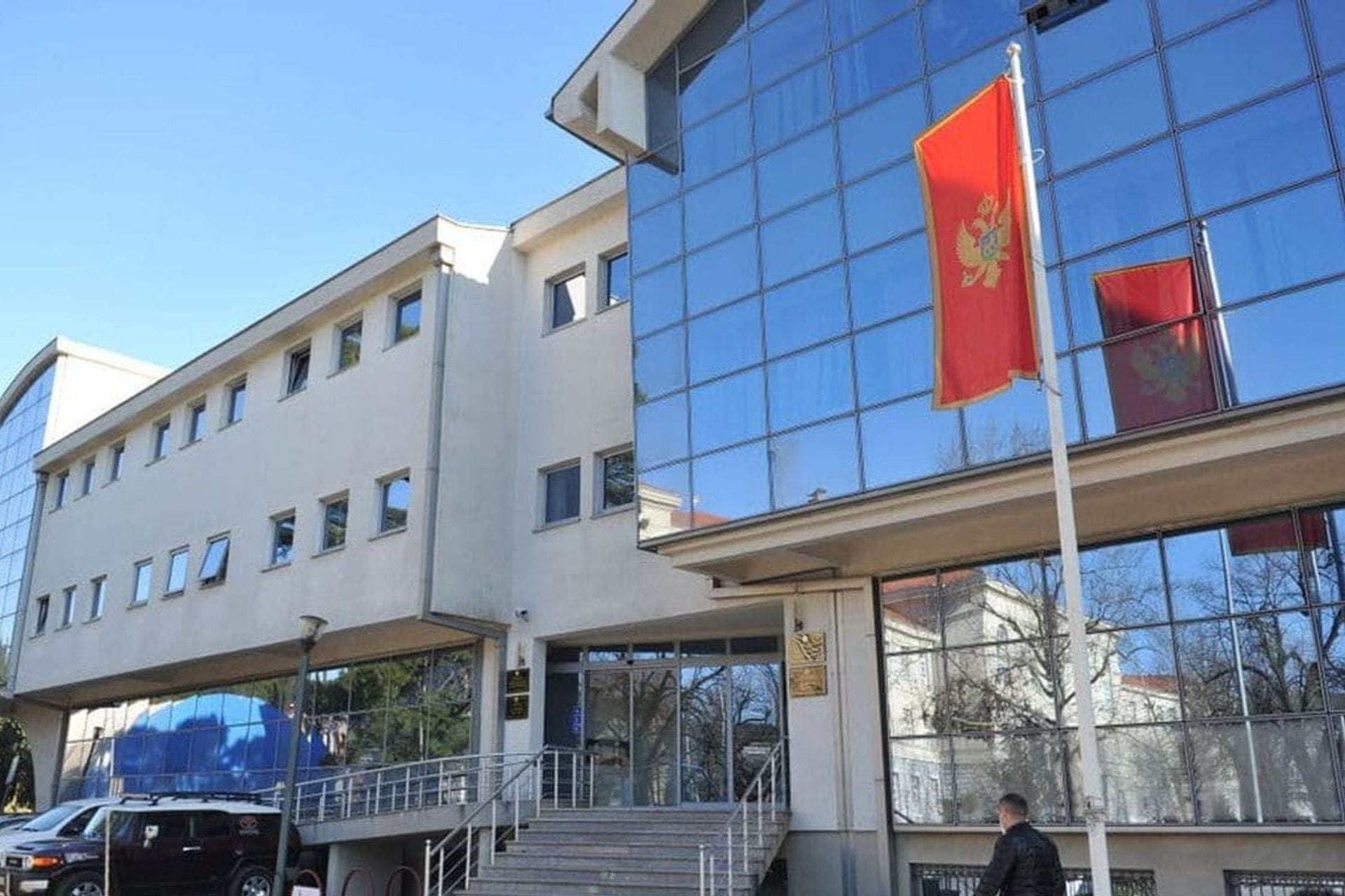 Fotografija 2: Radoman: Dok je FCJK svi vršioci prljavih dužnosti ispostave srpskoga sveta biće nespokojni