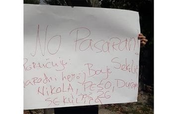 Danilovgrađanke protestovale tokom Dodikovog dolaska Danilovgrađanke protestovale tokom Dodikovog dolaska