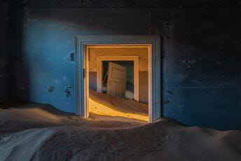 Zapisi iz napuštenih objekata (FOTO) Zapisi iz napuštenih objekata (FOTO)