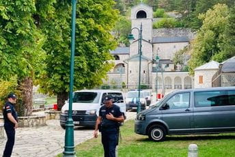 Tužilaštvo naložilo policiji da ,,operativnim provjerama“ utvrde ima li naoružanih ljudi u Manastiru?! Tužilaštvo naložilo policiji da ,,operativnim provjerama“ utvrde ima li naoružanih ljudi u Manastiru?!
