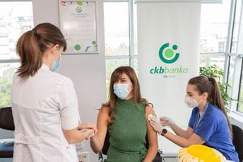 CKB organizovala vakcinaciju zaposlenih protiv COVID-19 oboljenja CKB organizovala vakcinaciju zaposlenih protiv COVID-19 oboljenja