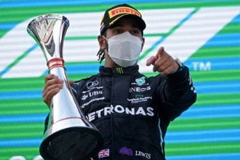 Hamilton ponosan jer su kaznili Ferstapena Hamilton ponosan jer su kaznili Ferstapena