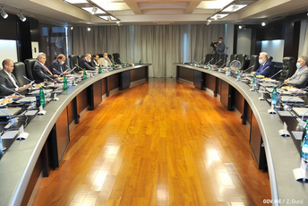 DF zbog nepominjanja rekonstrukcije Vlade odbio prvu verziju saopštenja DF zbog nepominjanja rekonstrukcije Vlade odbio prvu verziju saopštenja