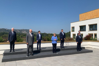 Krivokapić: Razgovaraćemo sa Merkel o regionalnoj saradnji Krivokapić: Razgovaraćemo sa Merkel o regionalnoj saradnji