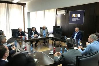 Zajednički stav opozicije: Kriza najveća od uvođenja višestranačja Zajednički stav opozicije: Kriza najveća od uvođenja višestranačja