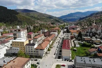 Bivši pripadnik Vojske RS uhapšen zbog ratnog zločina na području Foče Bivši pripadnik Vojske RS uhapšen zbog ratnog zločina na području Foče