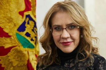 Bratić na čelo Filmskog centra Crne Gore planira da imenuje državljanku Srbije!? Bratić na čelo Filmskog centra Crne Gore planira da imenuje državljanku Srbije!?