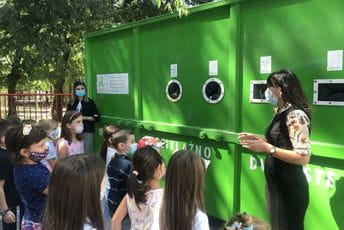 Čistoća održala edukativni čas za učenike OŠ Maksim Gorki Čistoća održala edukativni čas za učenike OŠ Maksim Gorki