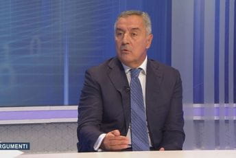 Đukanović: Srbija i SPC se poslužile Vladom Crne Gore Đukanović: Srbija i SPC se poslužile Vladom Crne Gore