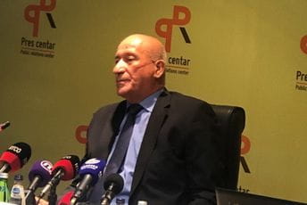 Katnić i zvanično vratio obezbjeđenje Katnić i zvanično vratio obezbjeđenje