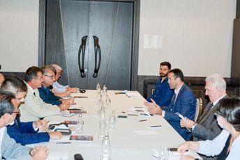 Uspostaviti avio liniju i biznis relacije između Krajove u Rumuniji i Crne Gore Uspostaviti avio liniju i biznis relacije između Krajove u Rumuniji i Crne Gore