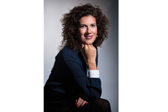 Maša Vlaović selektorka 43. Crnogorskog likovnog salona „13. novembar“ Maša Vlaović selektorka 43. Crnogorskog likovnog salona „13. novembar“