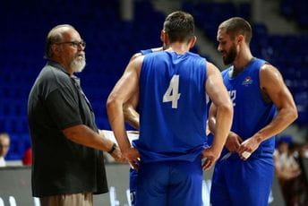 Džikić: Neki igrači plaćaju danak tome što igraju van osnovnih pozicija Džikić: Neki igrači plaćaju danak tome što igraju van osnovnih pozicija