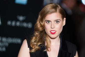 Porodila se britanska princeza Beatris, kraljica Elizabeta dobila praunuku Porodila se britanska princeza Beatris, kraljica Elizabeta dobila praunuku