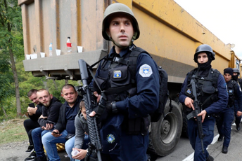 Kurti: Nije bilo drugog izbora zbog stavova Beograda; Stano: Obje strane da smire tenzije Kurti: Nije bilo drugog izbora zbog stavova Beograda; Stano: Obje strane da smire tenzije