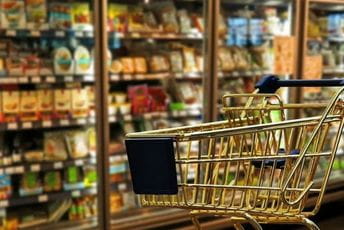 Cijene nekih namirnica snižene gotovo 40 odsto; Đurović: Građani će osjetiti benefite