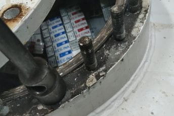 Zaplijenjena velika količina cigareta na Dobrakovu Zaplijenjena velika količina cigareta na Dobrakovu