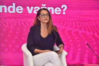 Banović: Izrada elektronskih usluga donijeće dobre rezultate Banović: Izrada elektronskih usluga donijeće dobre rezultate