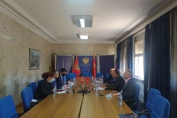 Crna Gora i Kanada intenziviraće saradnju, pomoć u poboljšanju sistema zaštite i spašavanja Crna Gora i Kanada intenziviraće saradnju, pomoć u poboljšanju sistema zaštite i spašavanja