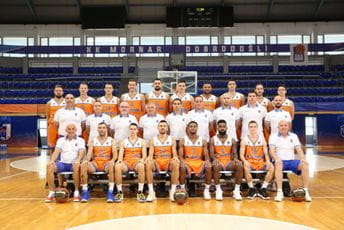 Barani i Zagrepčani otvaraju sezonu u ABA ligi: Tradicija na strani Mornara Barani i Zagrepčani otvaraju sezonu u ABA ligi: Tradicija na strani Mornara