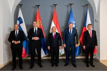 Kontroverzni skup desničara u Budimpešti: Orban okupio istomišljenike iz regije Kontroverzni skup desničara u Budimpešti: Orban okupio istomišljenike iz regije