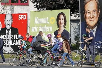 Stariji od 50 godina glavno biračko tijelo u Njemačkoj Stariji od 50 godina glavno biračko tijelo u Njemačkoj