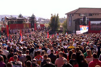 Prenos ustoličenja na Parlamentarnom kanalu Prenos ustoličenja na Parlamentarnom kanalu