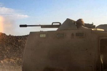 Najmanje 50 poginulih u borbama u Jemenu Najmanje 50 poginulih u borbama u Jemenu