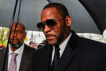 R Kelly kriv po svim tačkama optužnice R Kelly kriv po svim tačkama optužnice