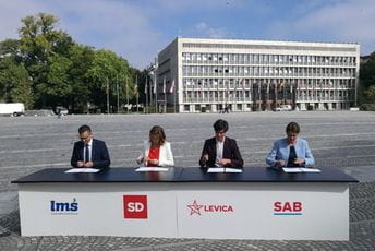 Najavljuju kraj Janšine vladavine: Slovenačka opozicija potpisala sporazum o koalicionoj vladi Najavljuju kraj Janšine vladavine: Slovenačka opozicija potpisala sporazum o koalicionoj vladi